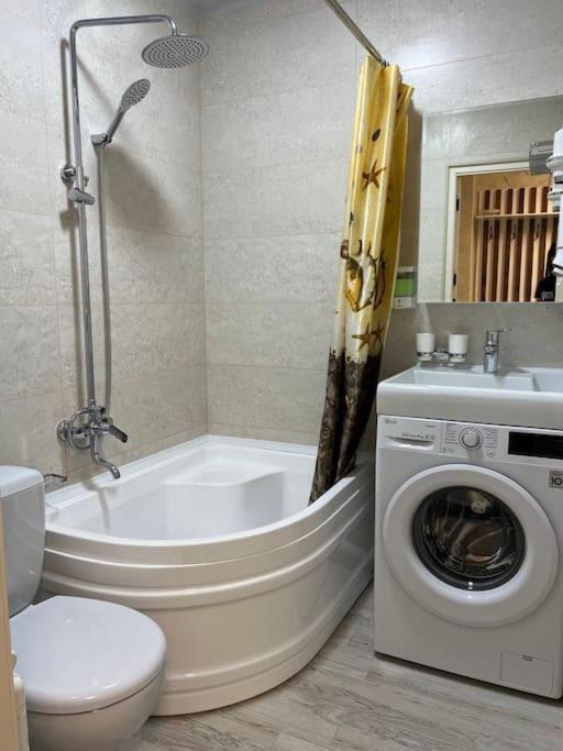 Miracle Apartment Самарканд Екстер'єр фото